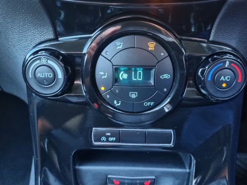 2014 FORD FIESTA 1.0ECOBOOST TITANIUM