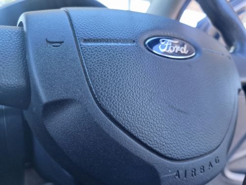 2011 FORD FIGO 1.4 AMBIENTE