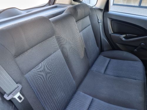 2011 FORD FIGO 1.4 AMBIENTE