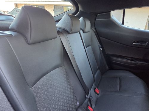 2021 TOYOTA C-HR 1.2T LUXURY CVT