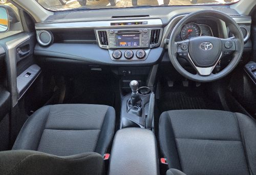 2013 TOYOTA RAV4 2.0GX