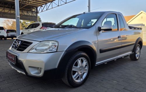 2013 np200